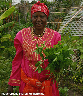 Picture of a refugee mother holding her baby