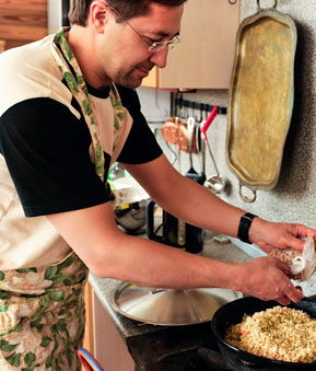 Picture of a refugee child and a baby