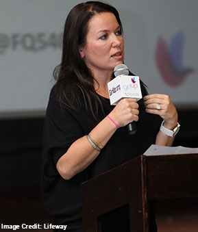 Picture of a refugee child and a baby